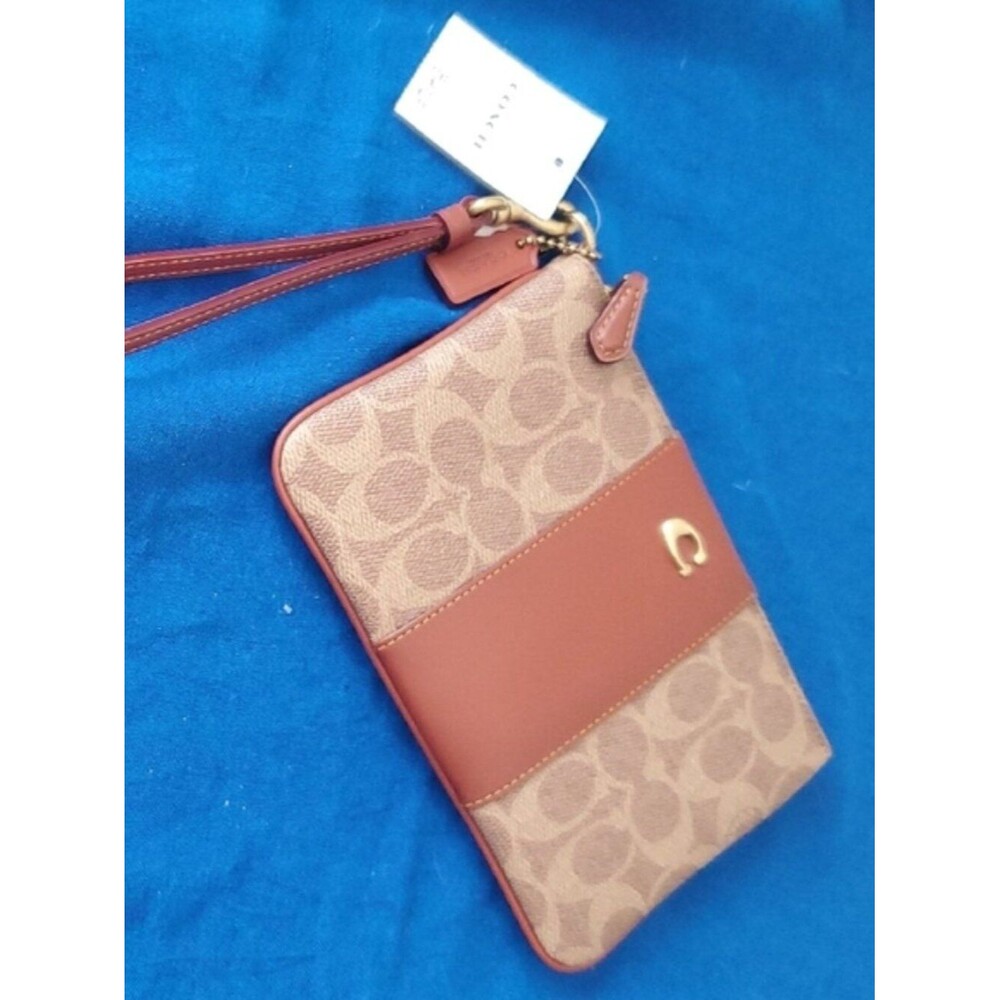 NWT Coach Corner Zip Wristlet Signature Canvas Brown Tan Gold Hardware